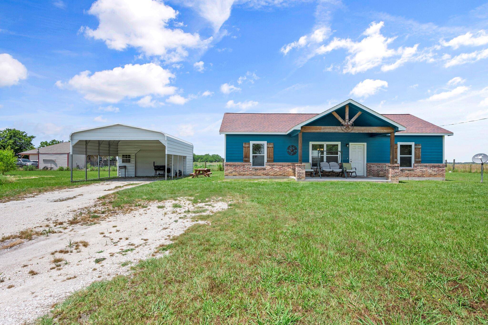 Kerens, TX 75144,11115 County Road 2210