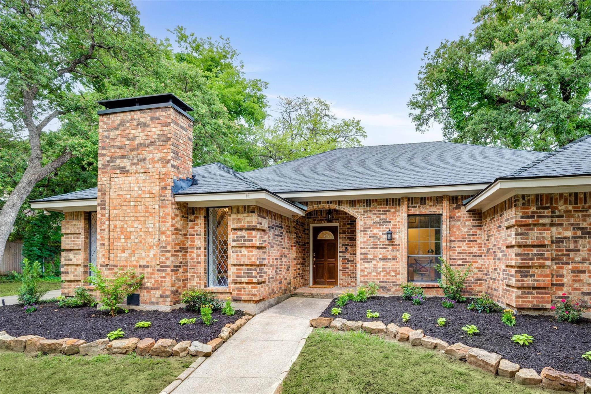 Keller, TX 76248,1124 Sunrise Drive