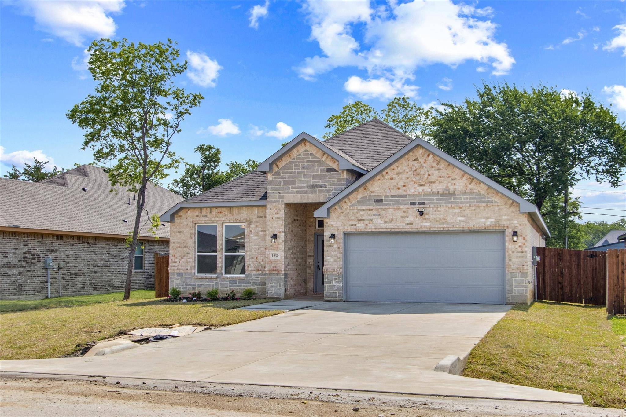 Grand Prairie, TX 75051,1530 Avenue C