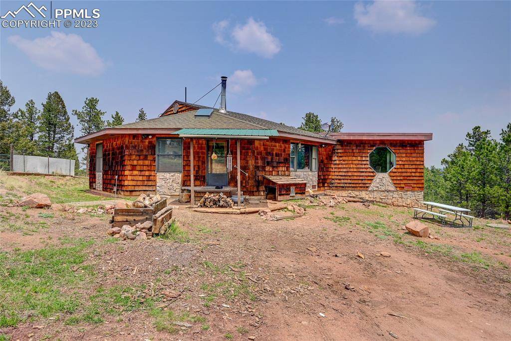 Florissant, CO 80816,117 Iroquois LN