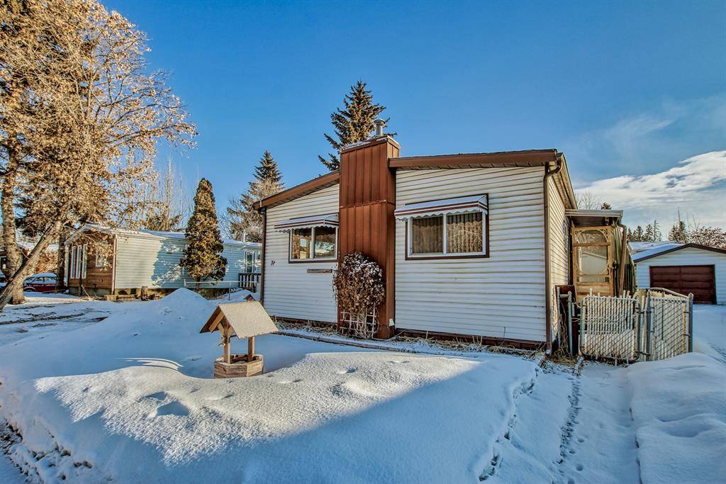 Red Deer, AB T4P 1J9,71 Phelan CRES