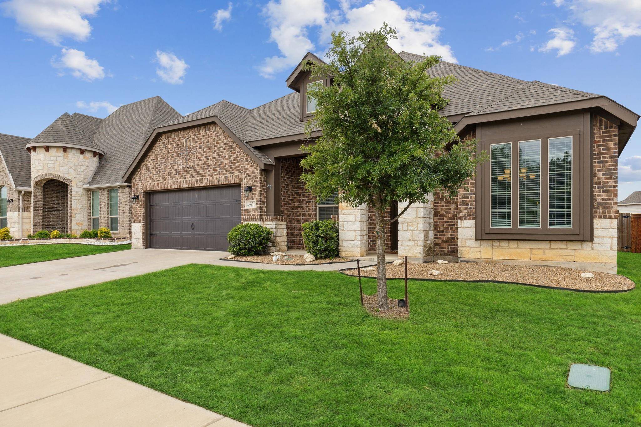 Fort Worth, TX 76123,8716 Grassy Hill Lane