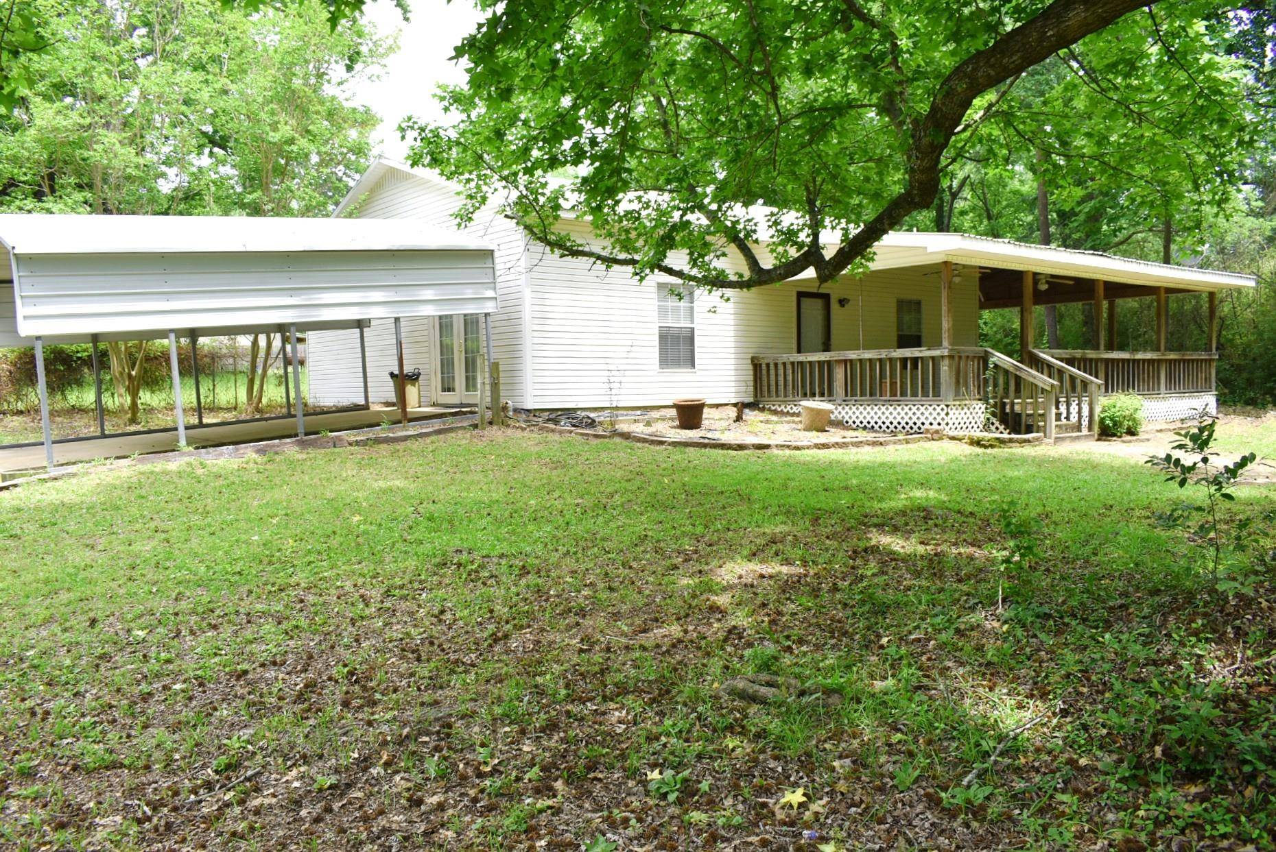 Hawkins, TX 75765,139 2nd Street