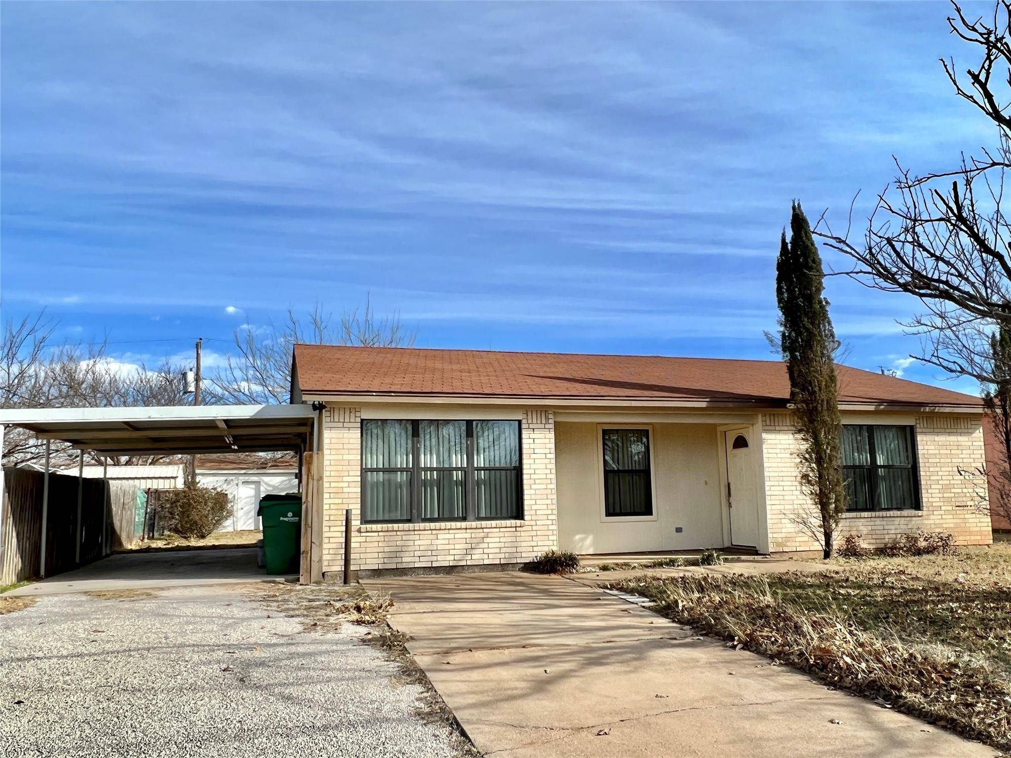 Graham, TX 76450,189 Berry Street