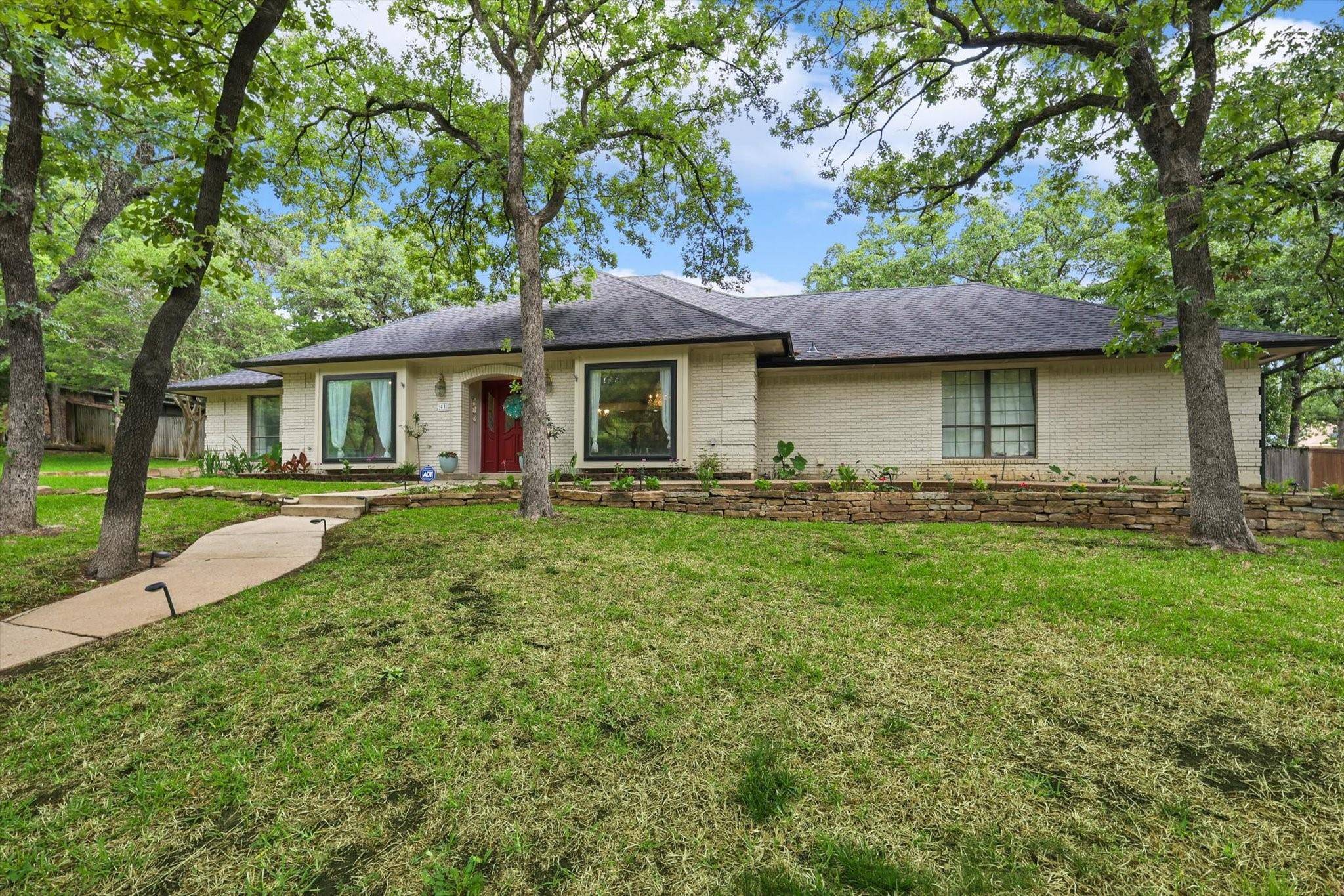 Denton, TX 76205,41 Highview Circle