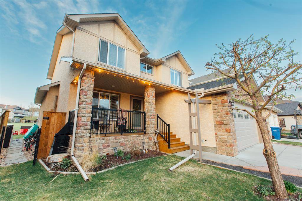 Okotoks, AB T1S2C5,217 Crystal Shores DR