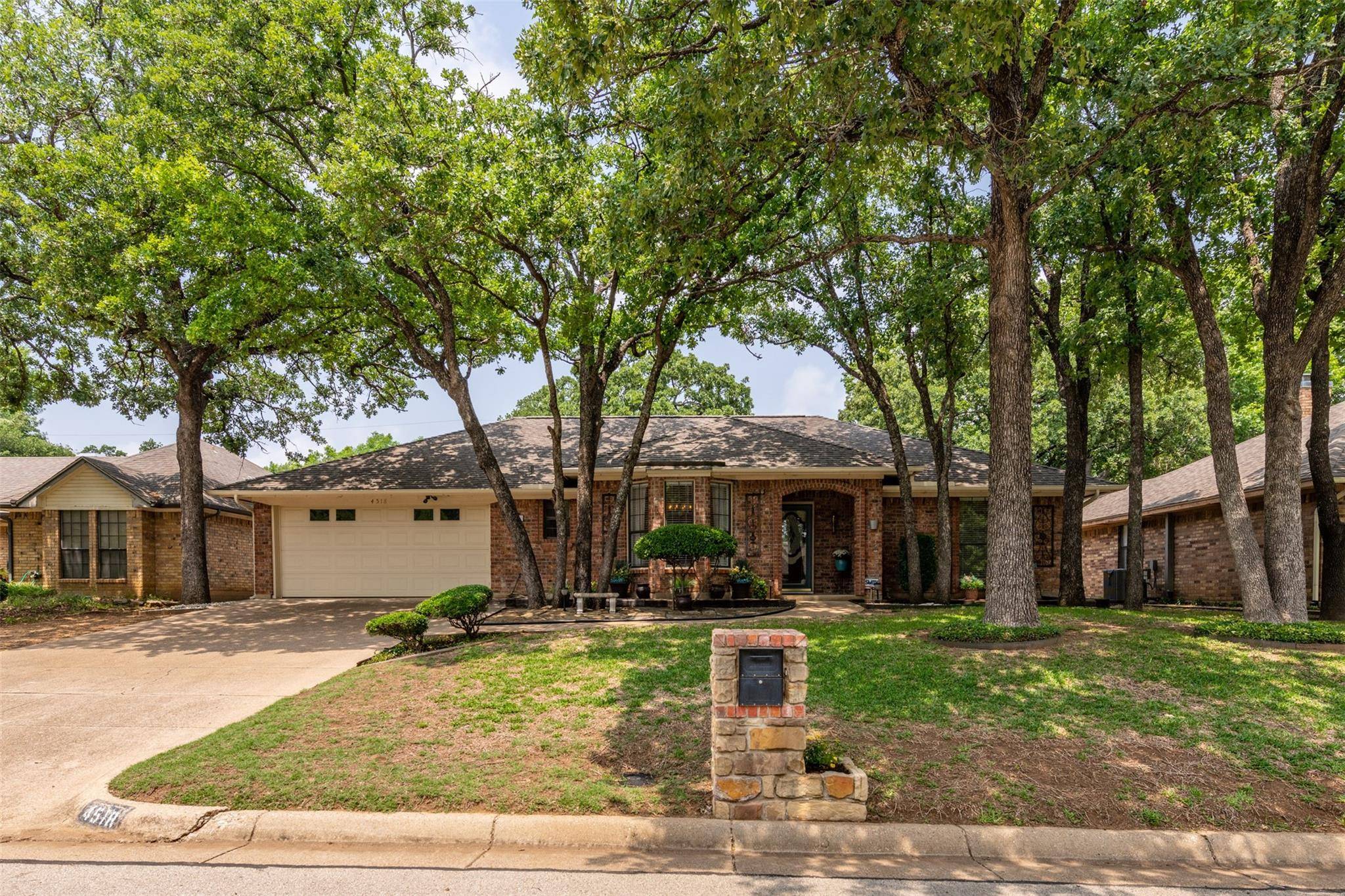 Arlington, TX 76017,4518 Grey Dawn Drive