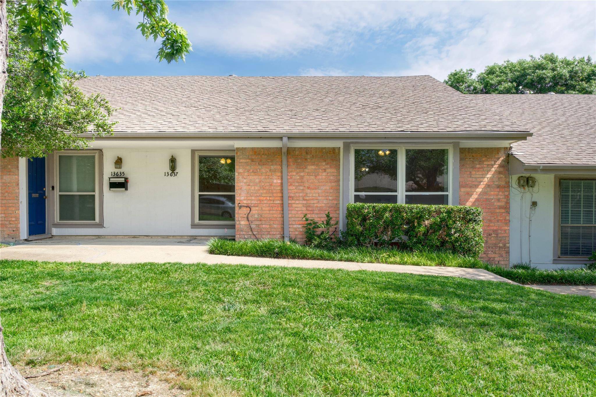 Dallas, TX 75240,13637 Flagstone Lane