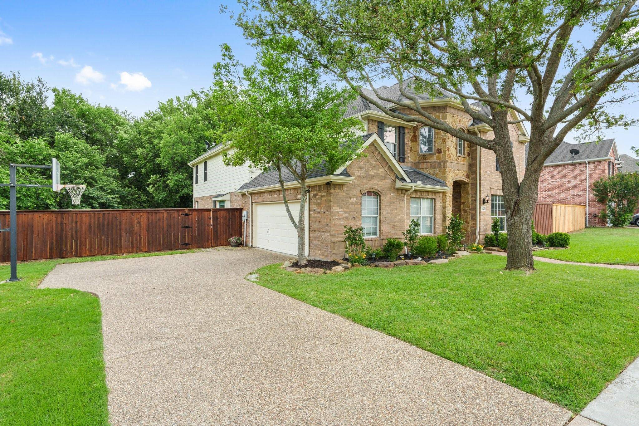 Mckinney, TX 75071,412 Lake Village Drive