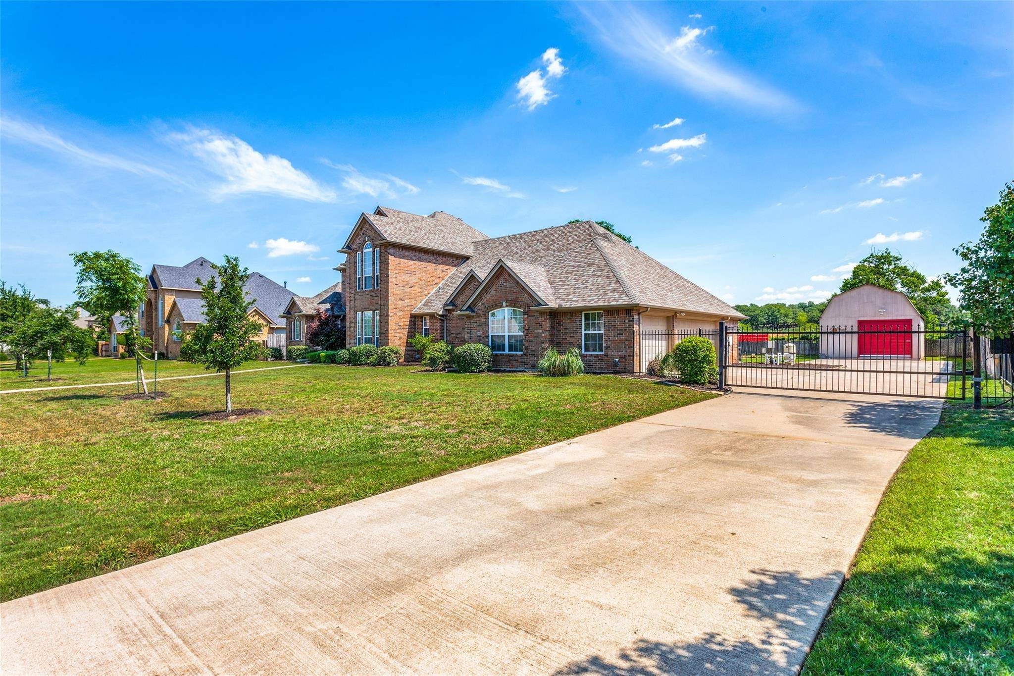 Kennedale, TX 76060,908 Shady Vale Drive