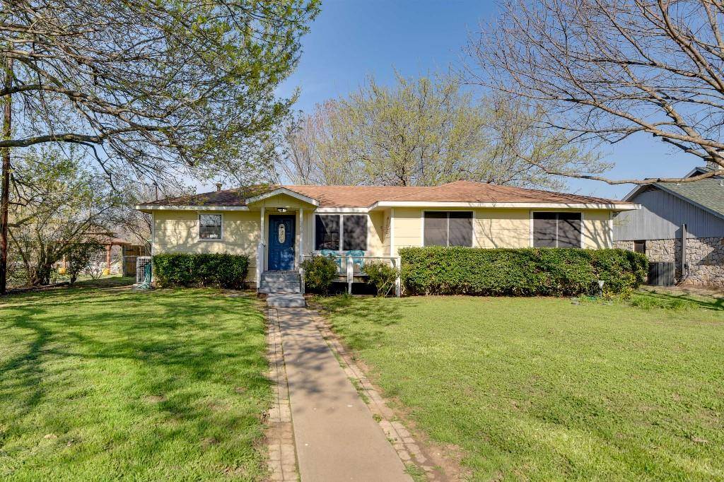 Granbury, TX 76048,3903 E Chippewa