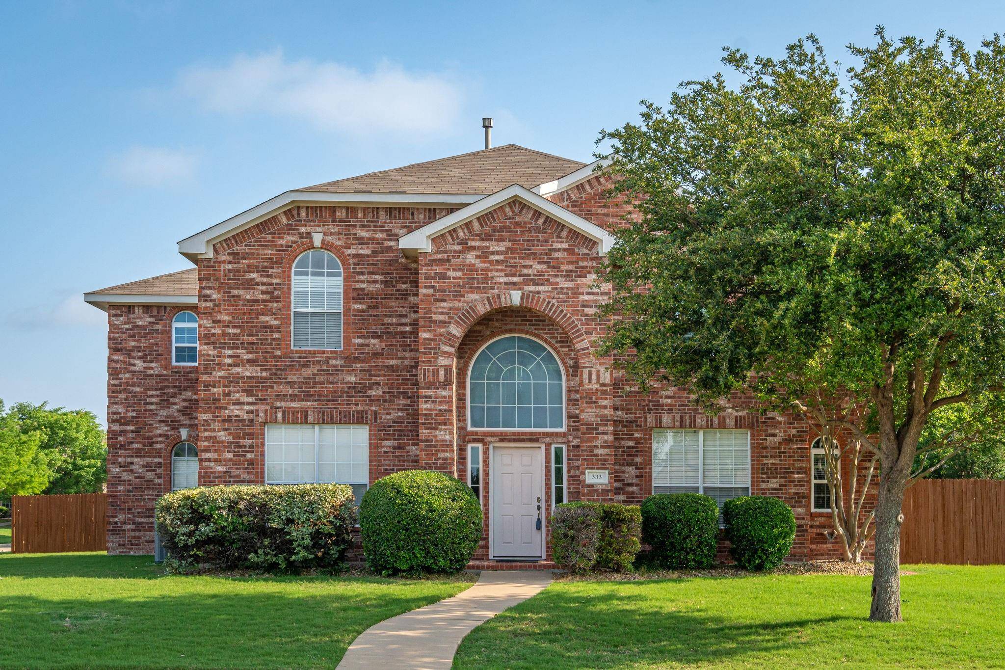 Murphy, TX 75094,333 Glen Ridge Drive