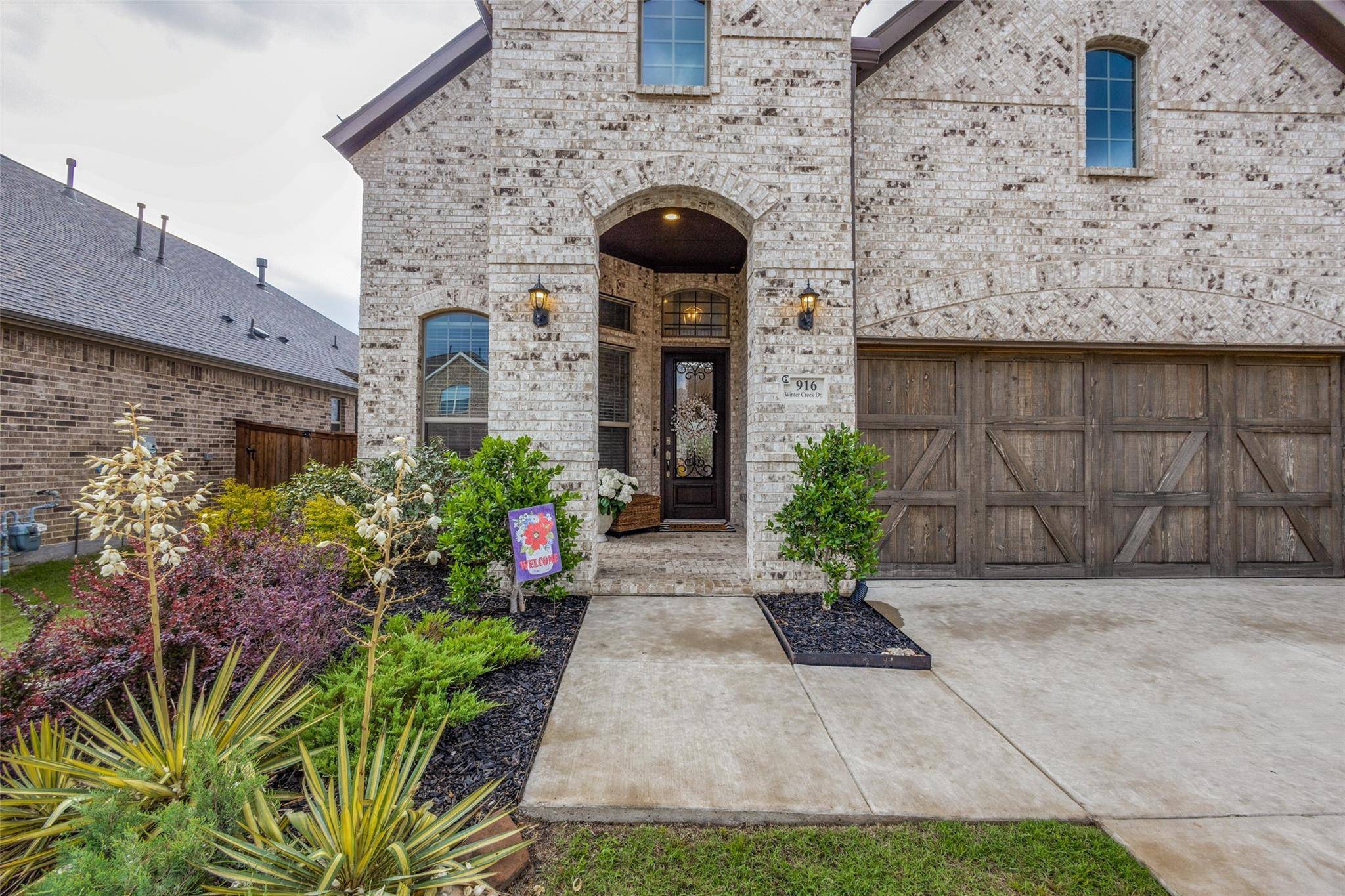 Mckinney, TX 75071,916 Winter Creek Drive