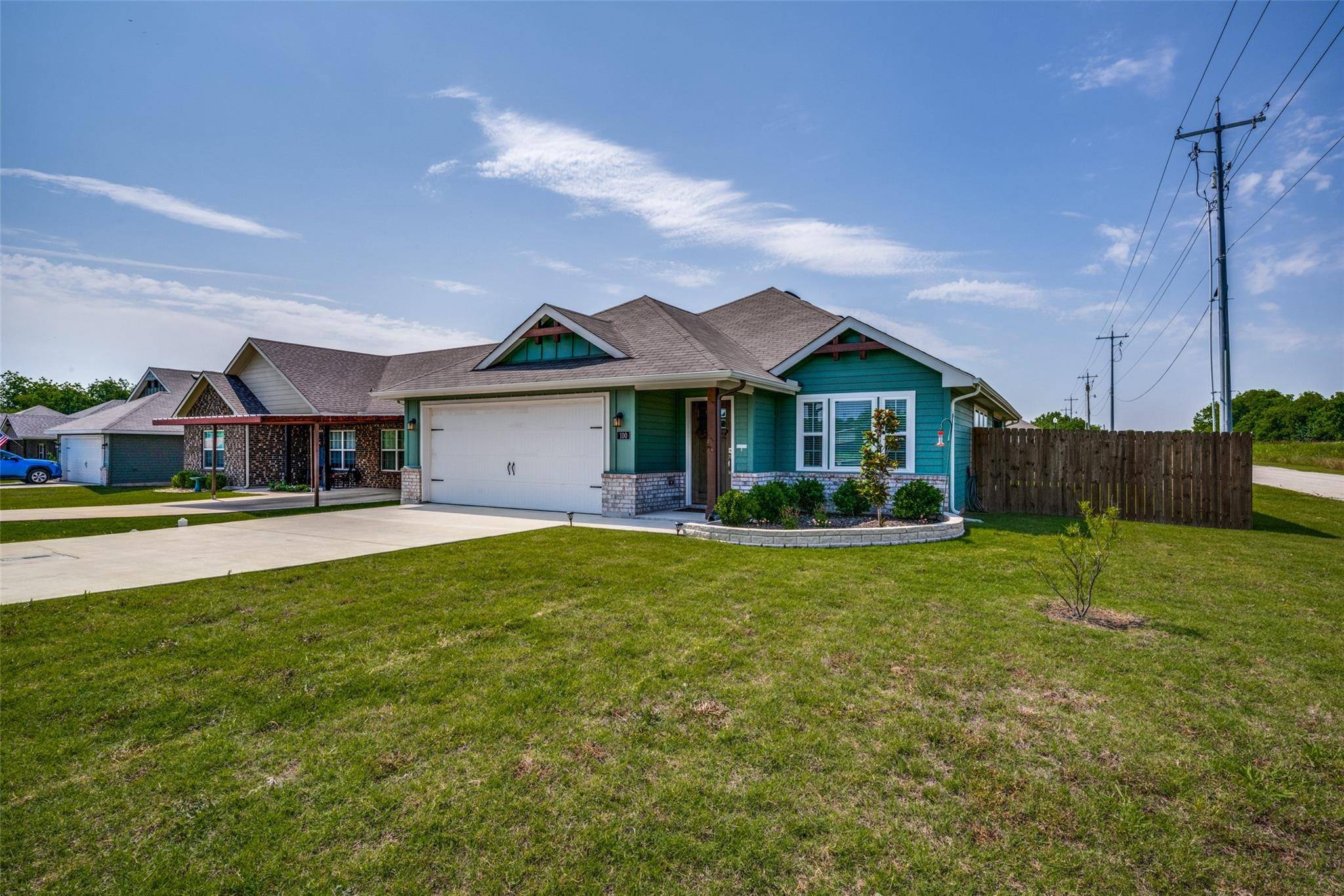 Sanger, TX 76266,100 E Willow Street