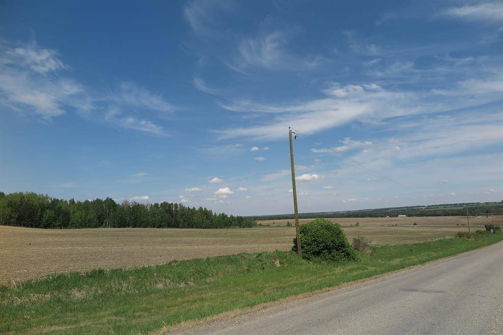 Rural Mountain View County, AB T0M 0K0,3334 Township Road 340