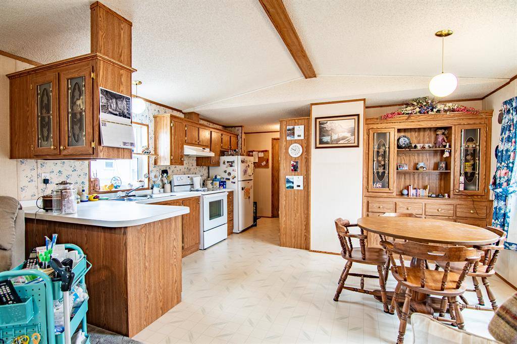 Rural Red Deer County, AB T4S 2C3,37543 England Way #215