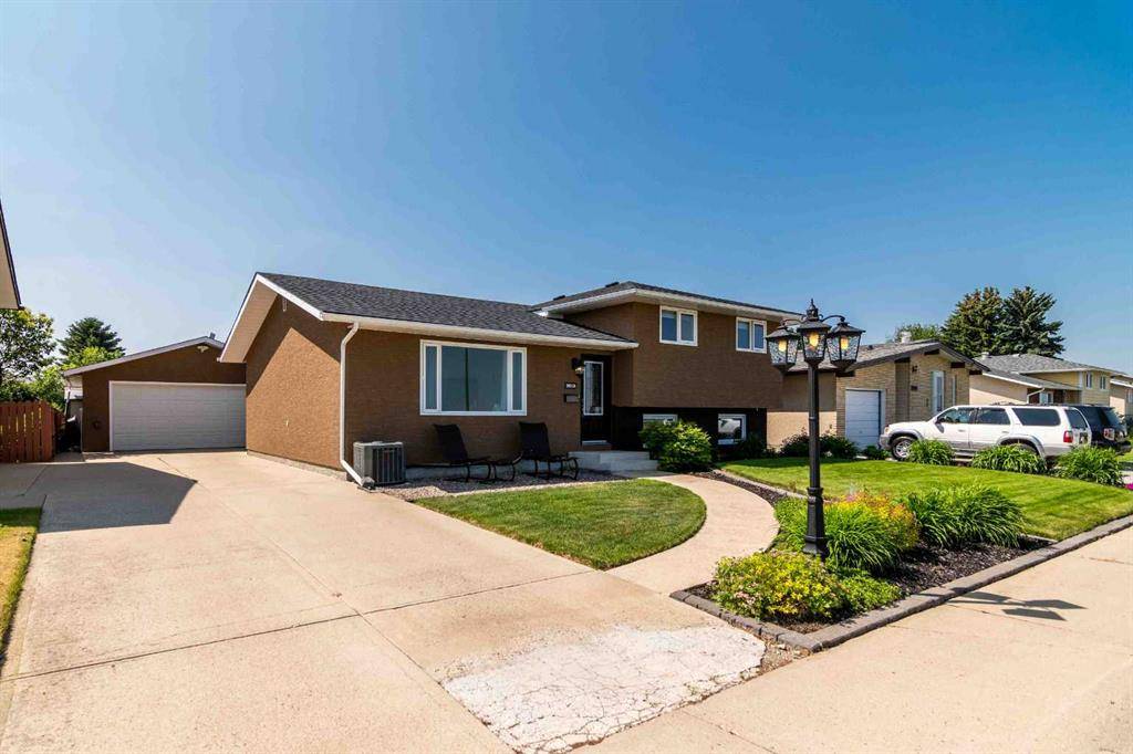 Medicine Hat, AB T1A 7J9,2015 Crestwood DR SE