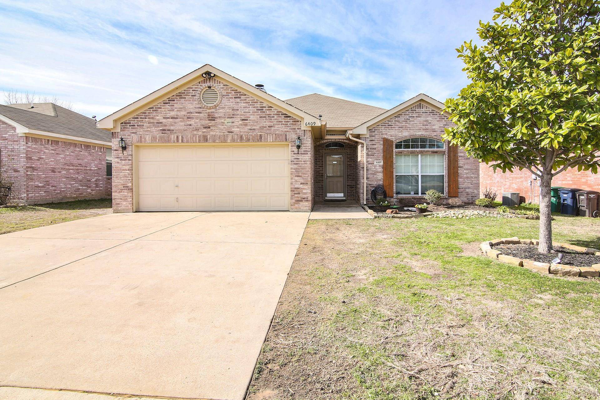 Fort Worth, TX 76179,6409 Downeast Drive