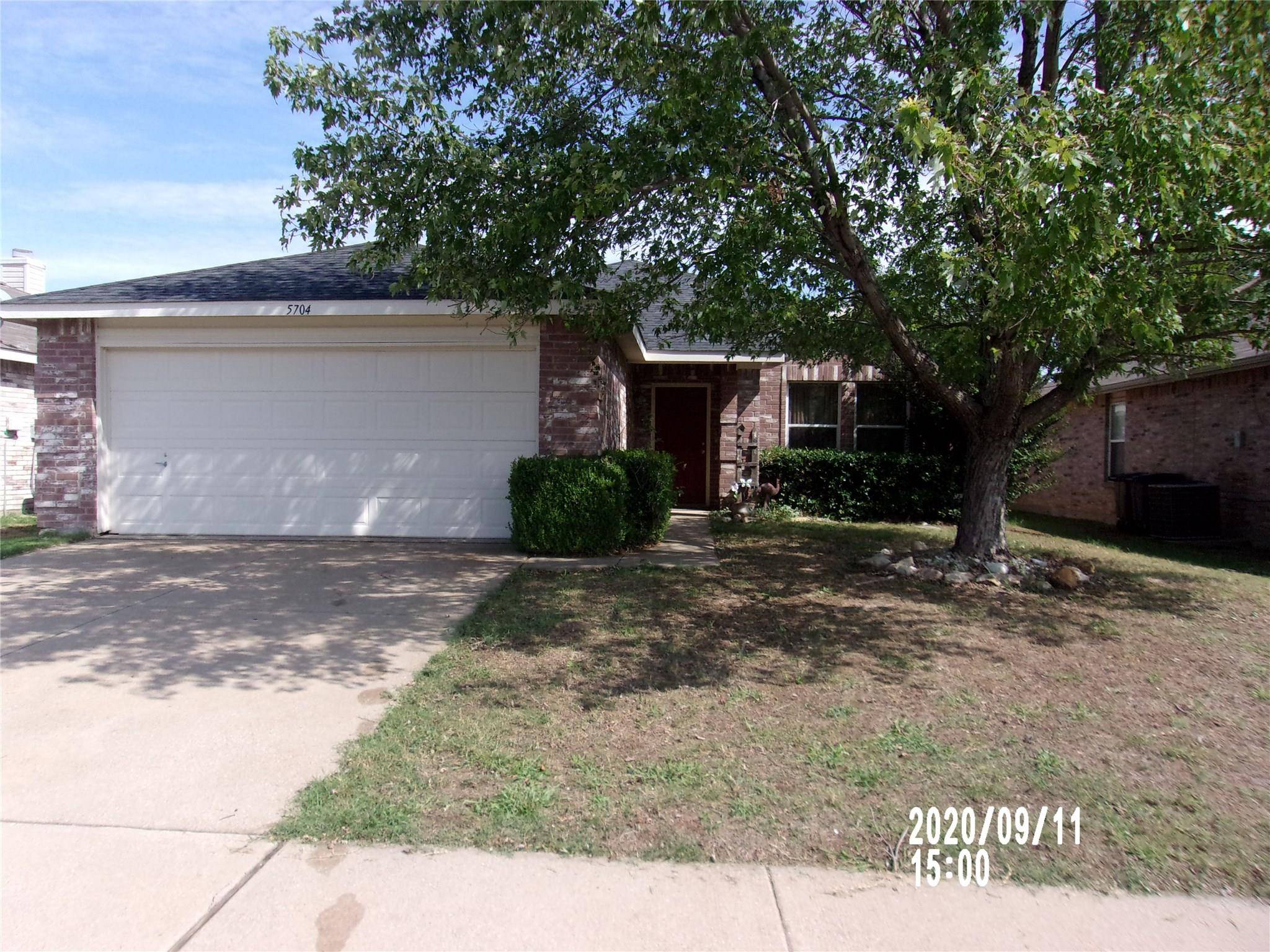 Fort Worth, TX 76135,5704 Ainsdale Drive