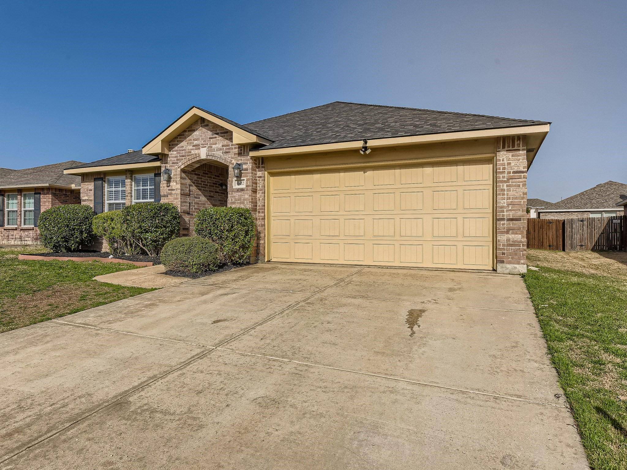 Fort Worth, TX 76179,5812 Mirror Ridge Drive