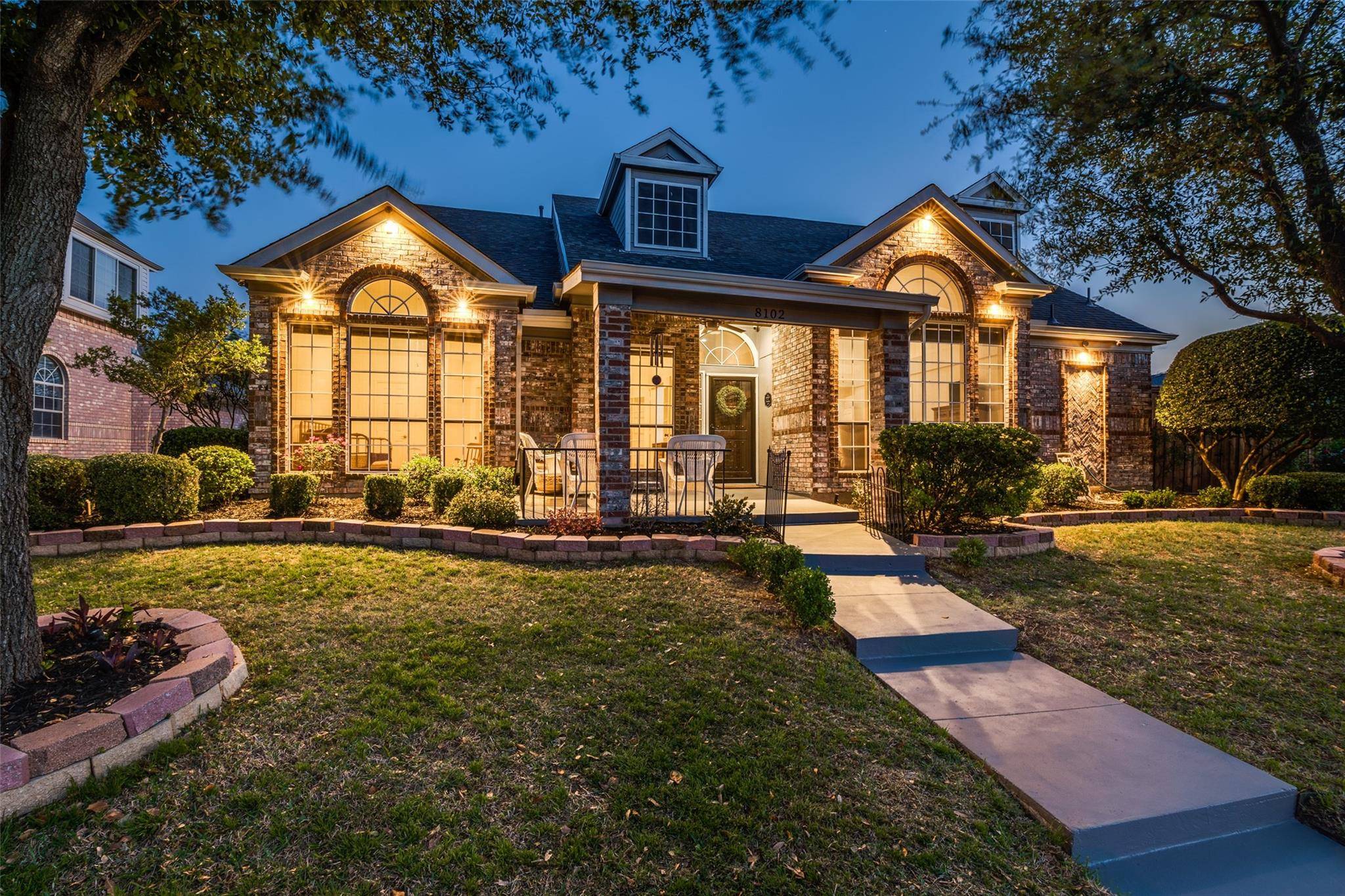 Rowlett, TX 75088,8102 Eagle Drive