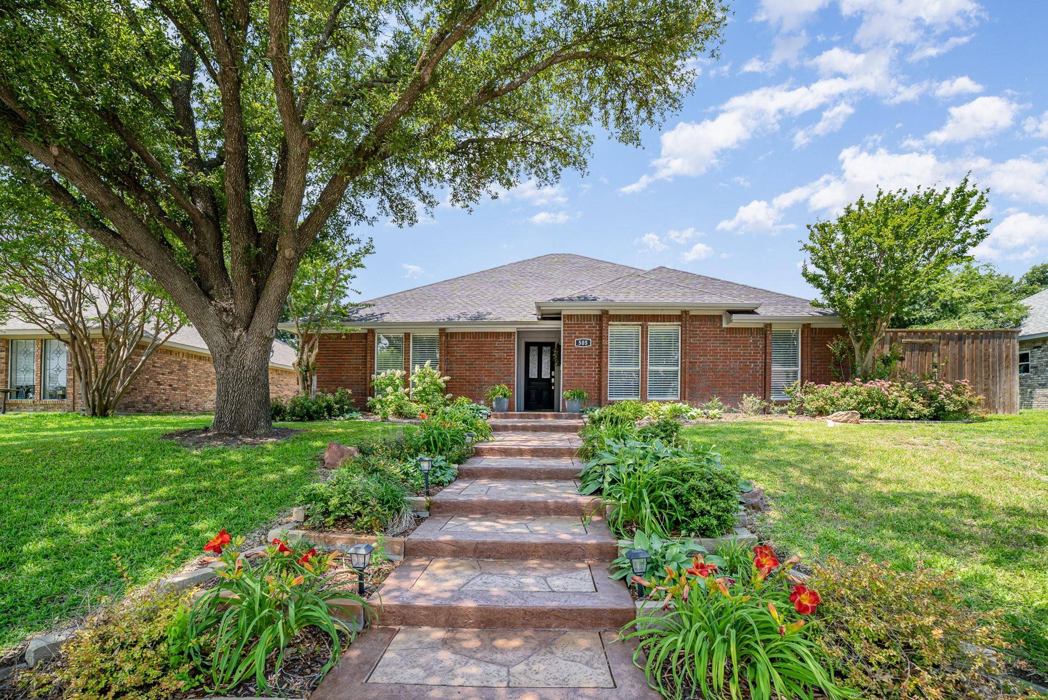 Wylie, TX 75098,505 N Winding Oaks Drive