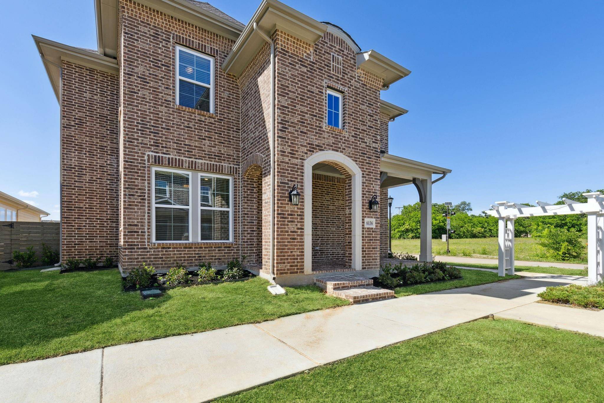 North Richland Hills, TX 76180,6136 Mayfair Mews