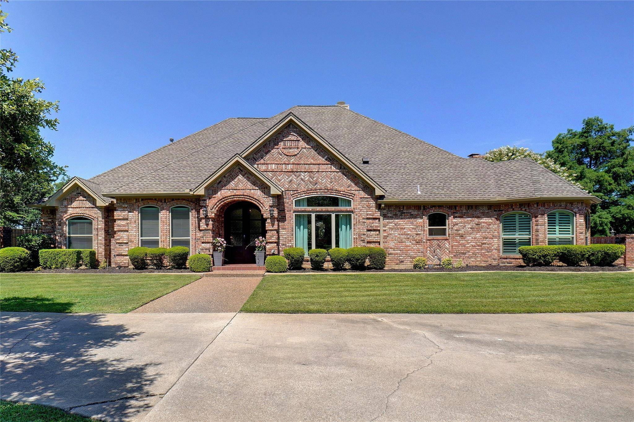 Colleyville, TX 76034,6502 Emerald Drive