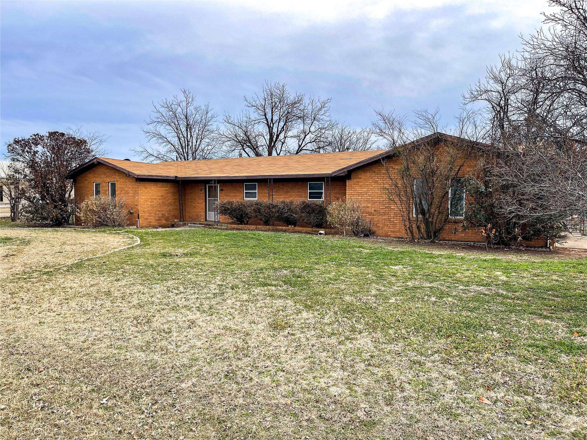 Haskell, TX 79521,907 N 16th Street