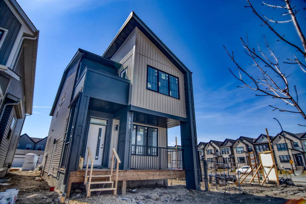 Airdrie, AB T4B 5J3,505 South Point PL SW