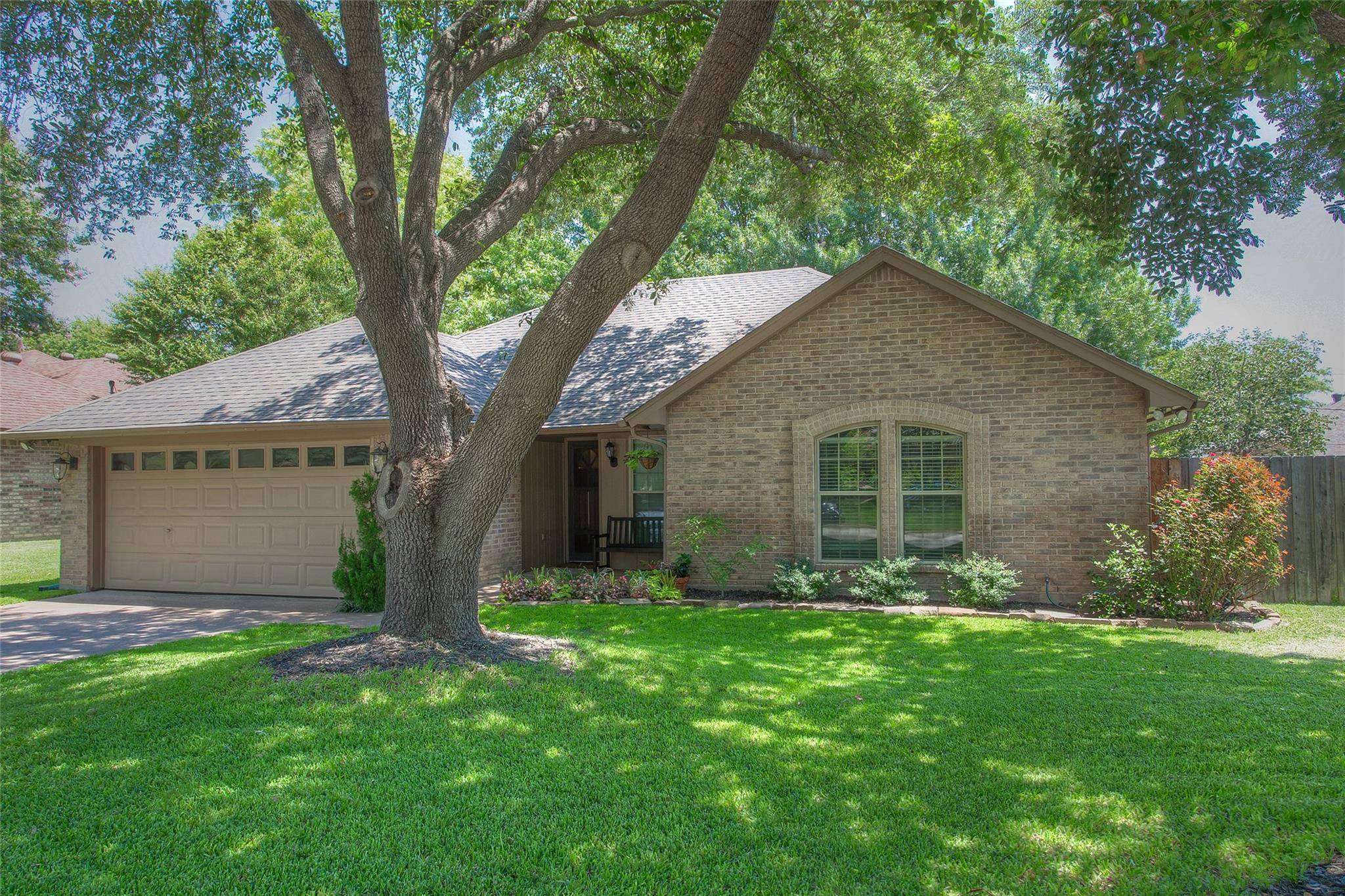 Benbrook, TX 76126,1337 Blanco Court