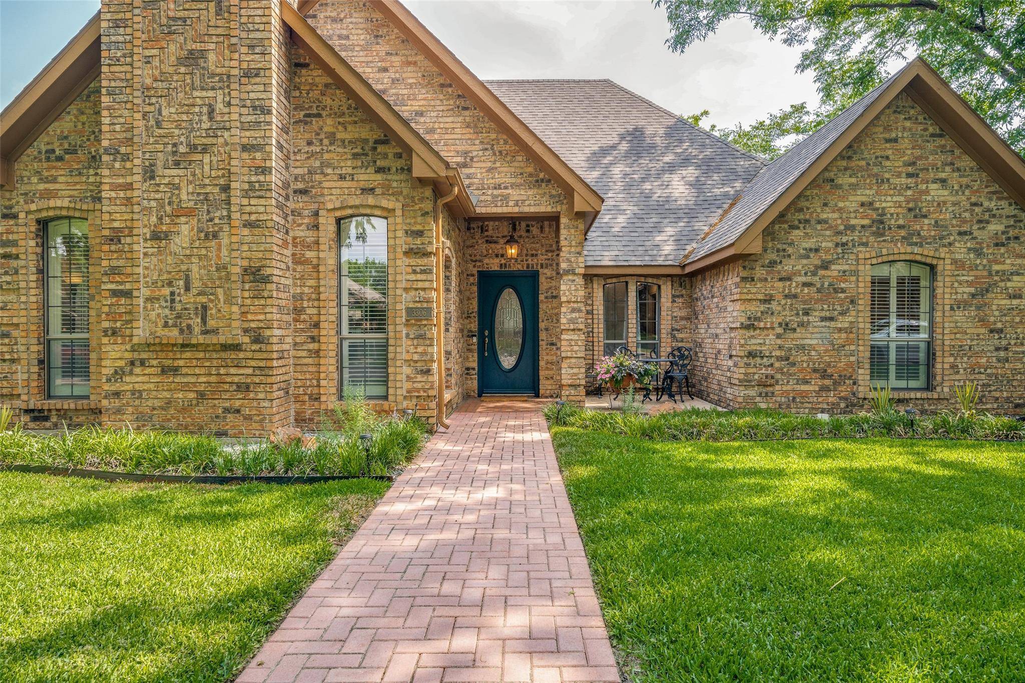 Rowlett, TX 75088,3306 Pecan Ridge Drive