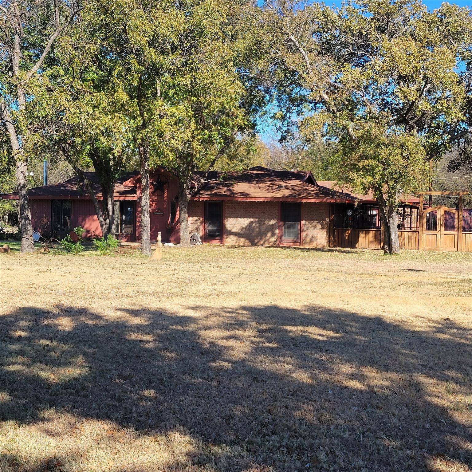 Graham, TX 76450,195 Eastledge Drive