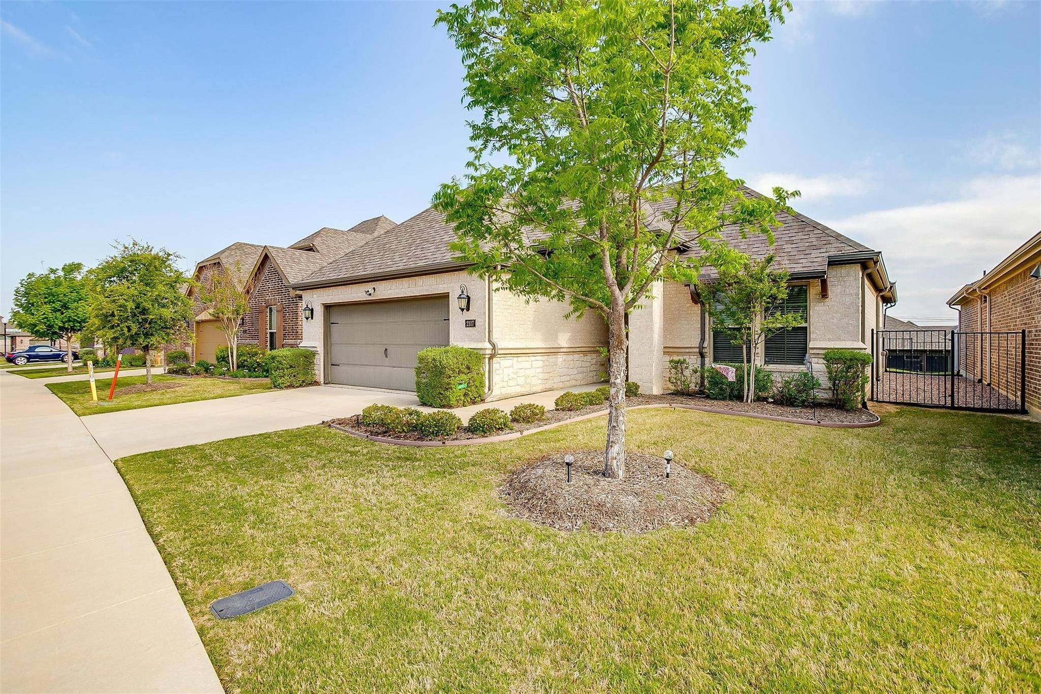 Mansfield, TX 76063,2107 La Cima Drive #2107