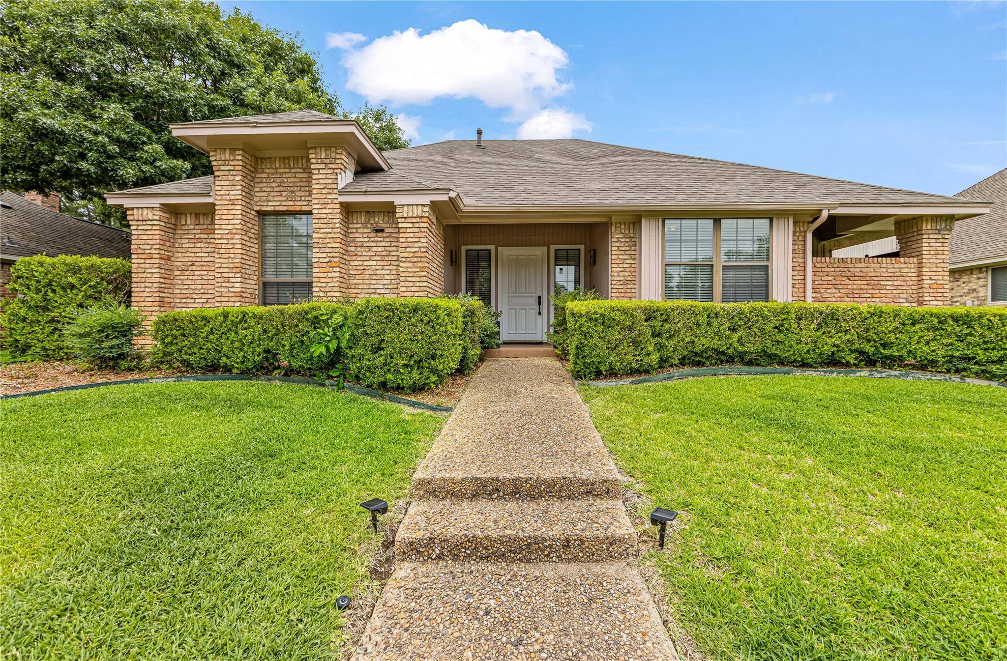 Dallas, TX 75248,15025 Cypress Hills Drive