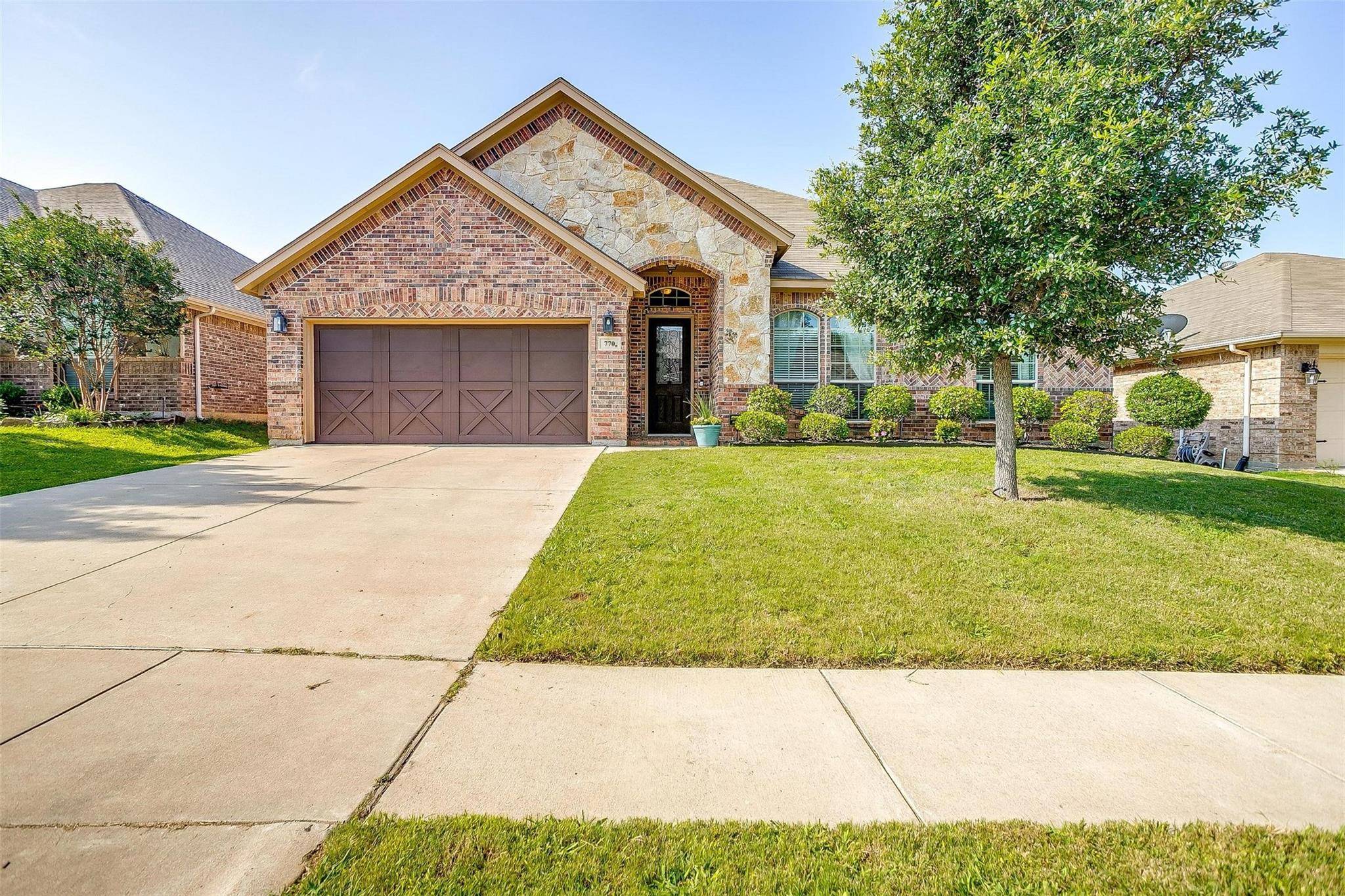 Burleson, TX 76028,770 Peach Lane