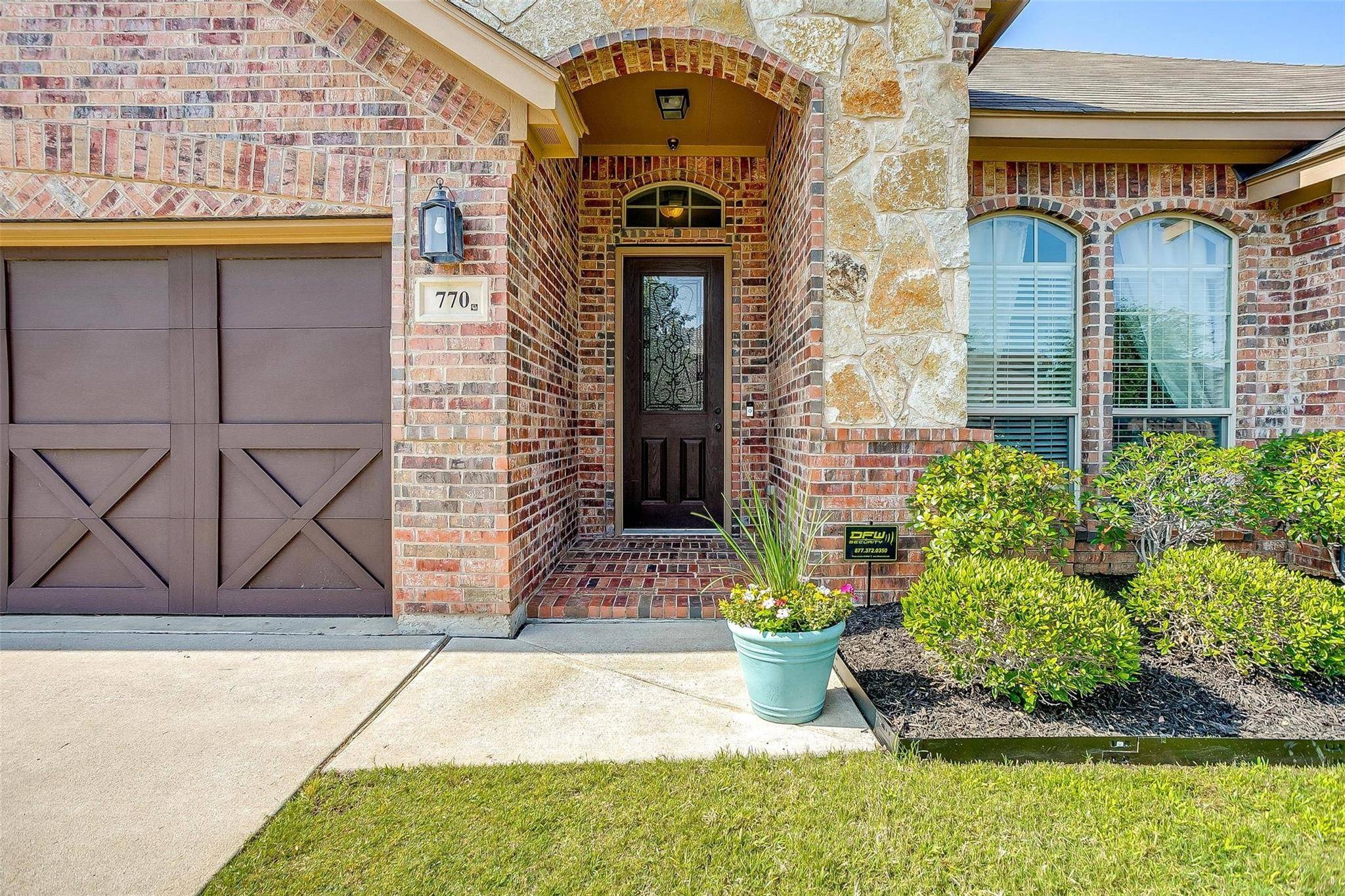 Burleson, TX 76028,770 Peach Lane