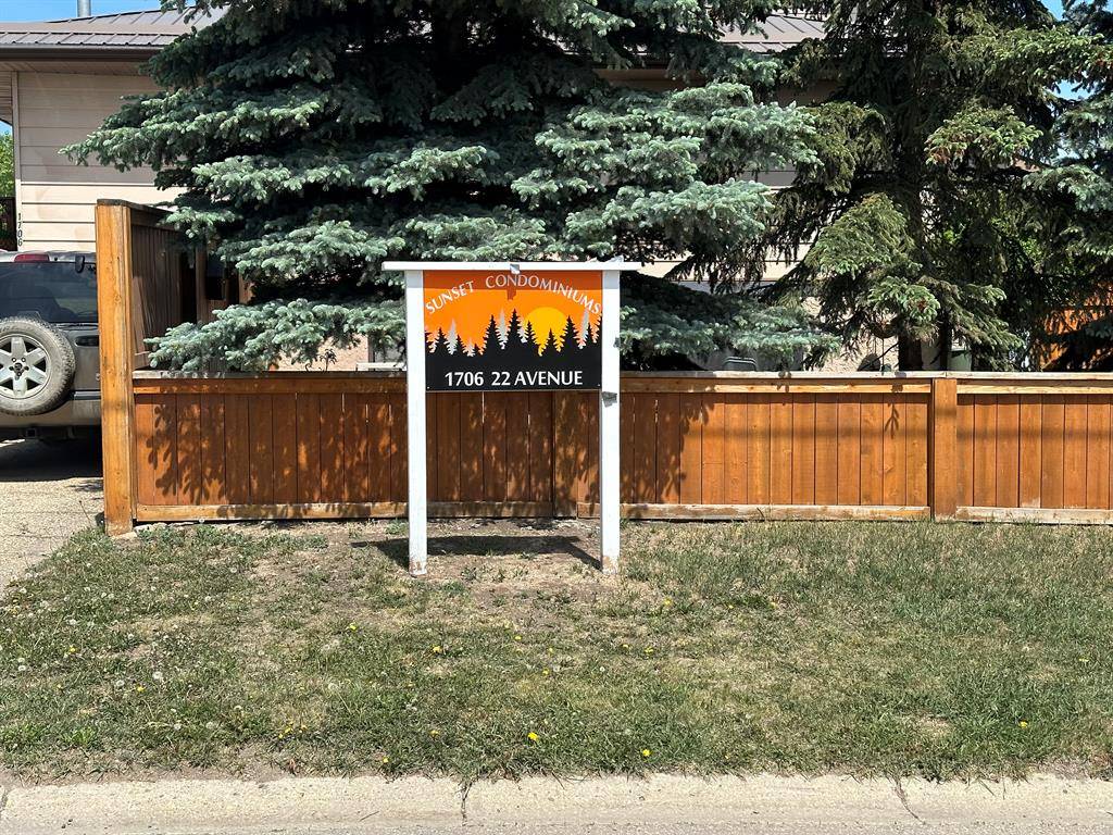 Didsbury, AB T0M 0W0,1706 22 AVE #7