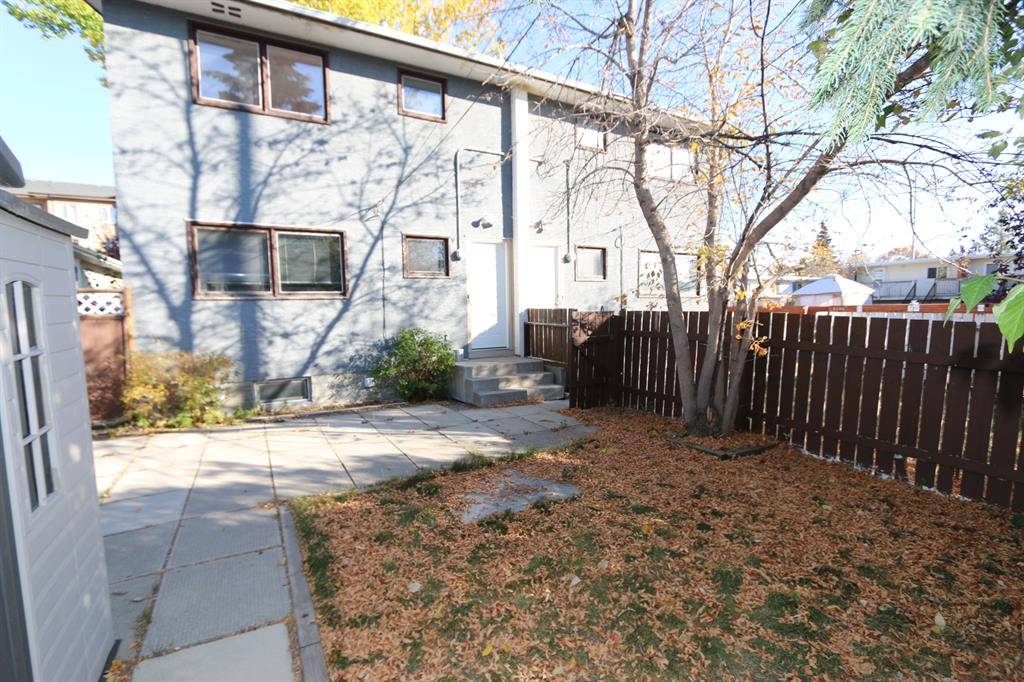 Calgary, AB T3E3P8,3815-3817 43 ST SW