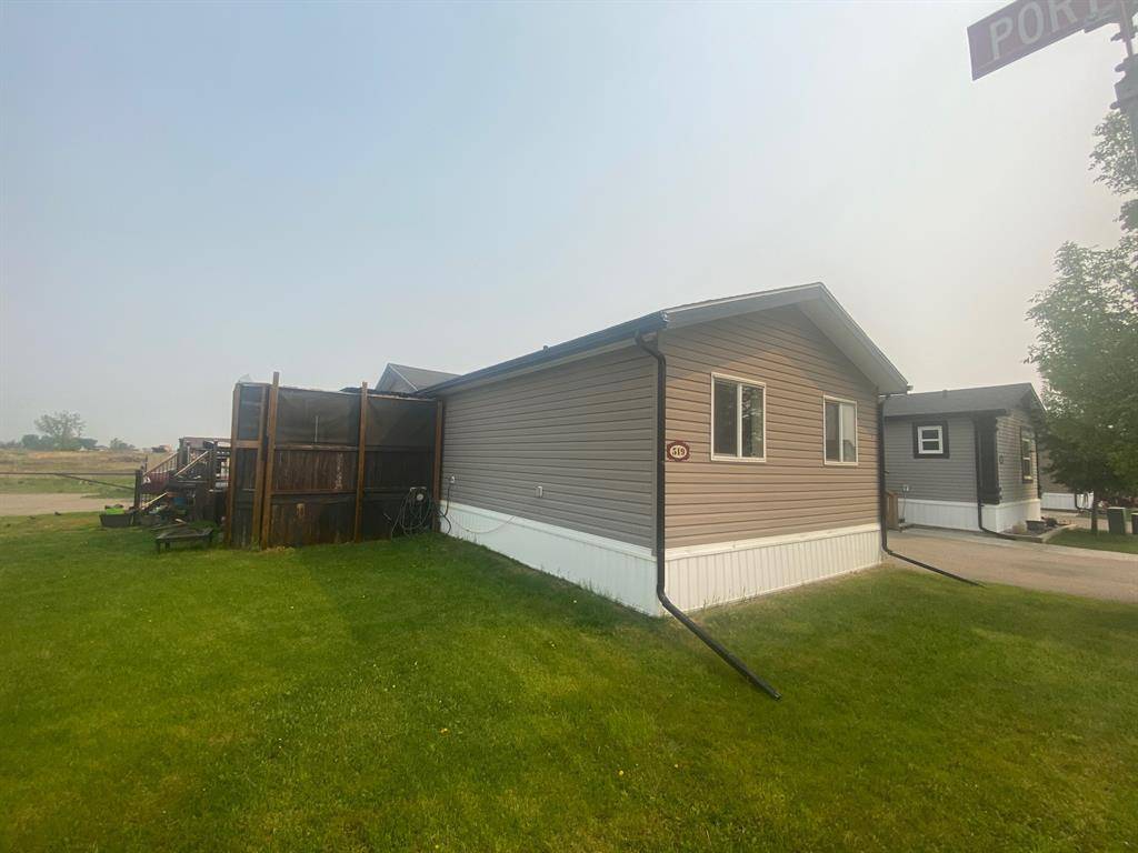 Coaldale, AB T1M0B1,519 Porter ST