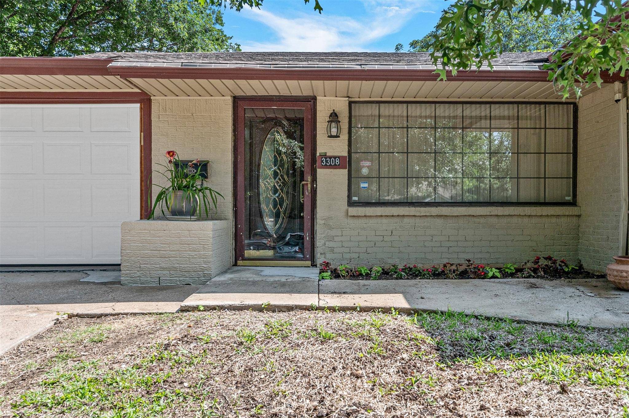 Fort Worth, TX 76133,3308 Covert Avenue