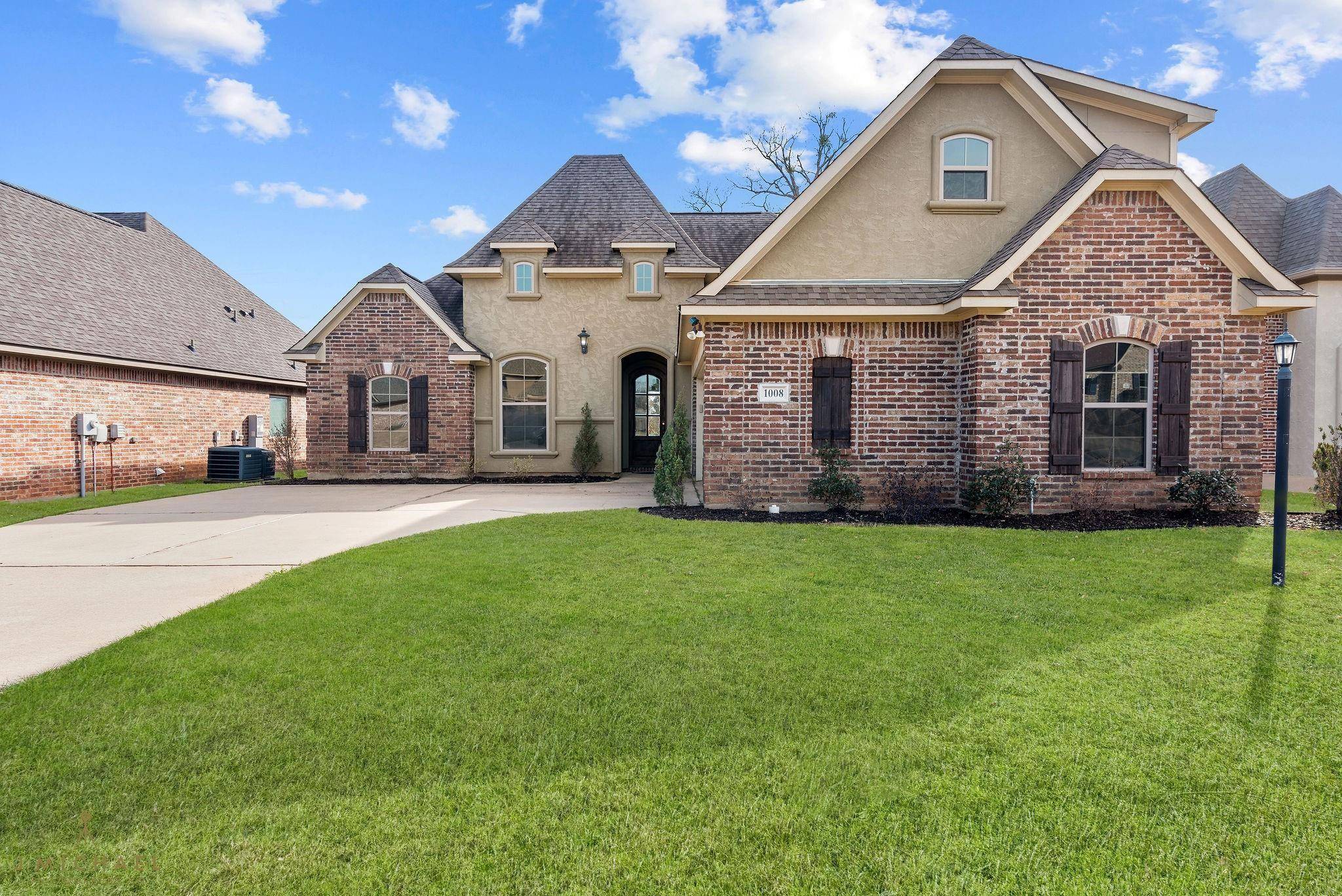 Haughton, LA 71037,1008 Green Wood Circle