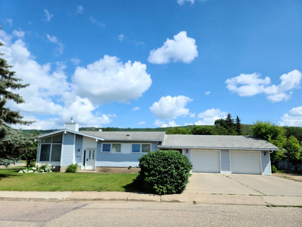 Peace River, AB T8S 1A6,9601 83 AVE