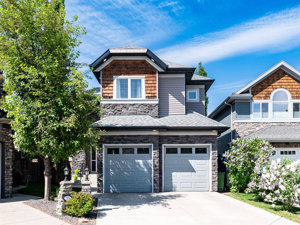 Calgary, AB T3H 5R9,39 Cougar Plateau PL SW