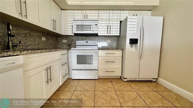 Hollywood, FL 33021,3680 N 56th Ave #809