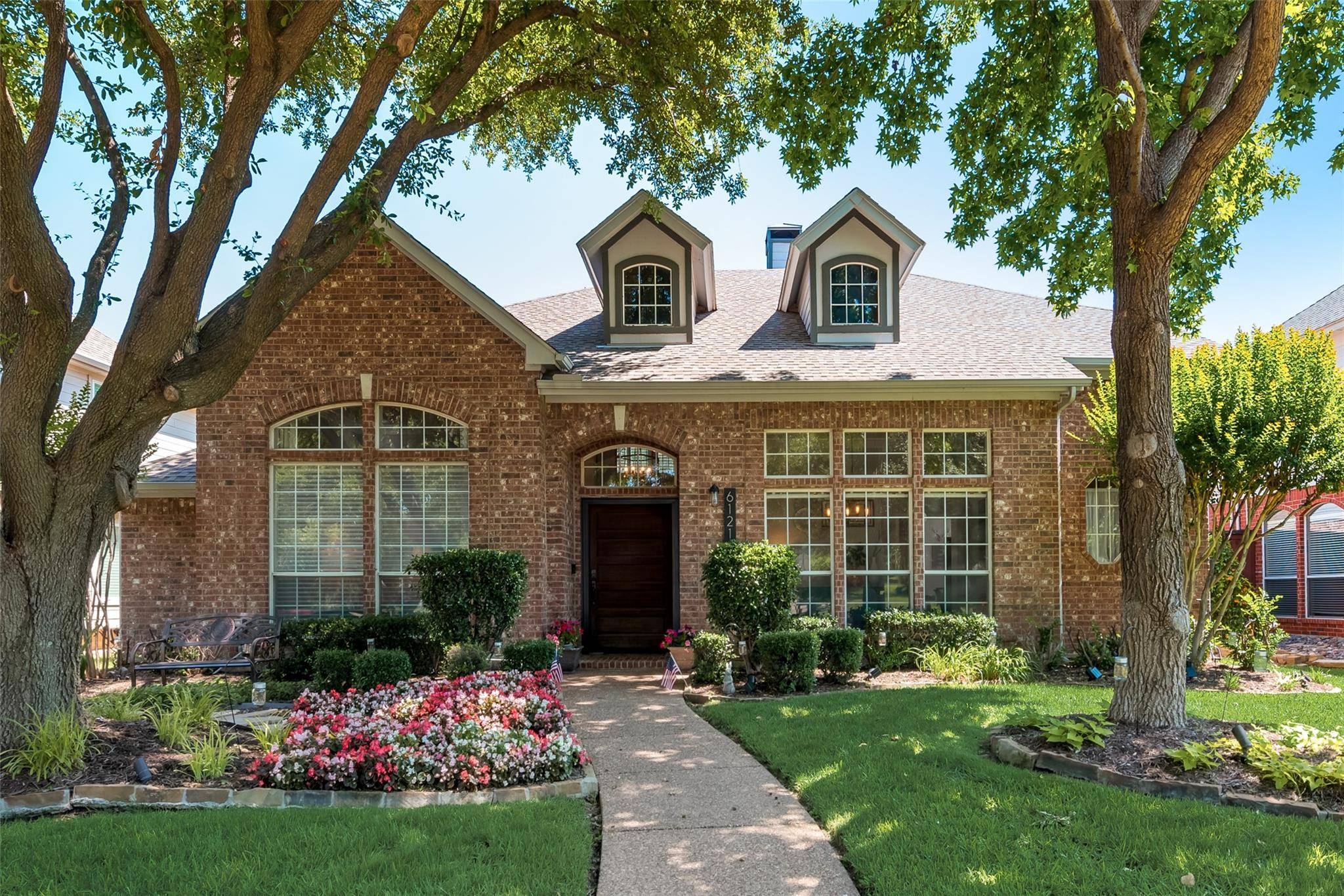 Plano, TX 75024,6121 Trailwood Drive