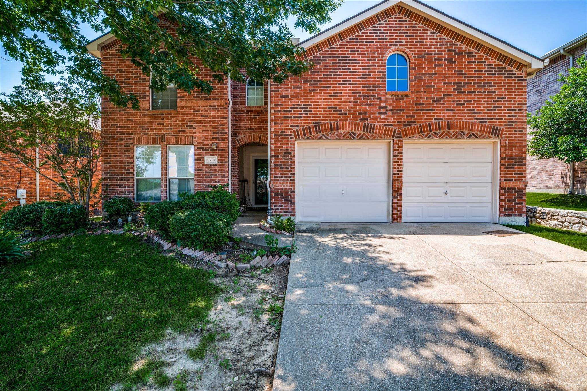 Mesquite, TX 75181,3721 Red Start Drive