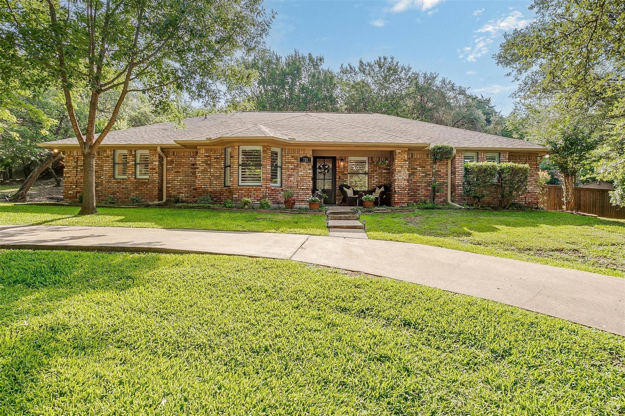 Willow Park, TX 76087,721 Royal View Court