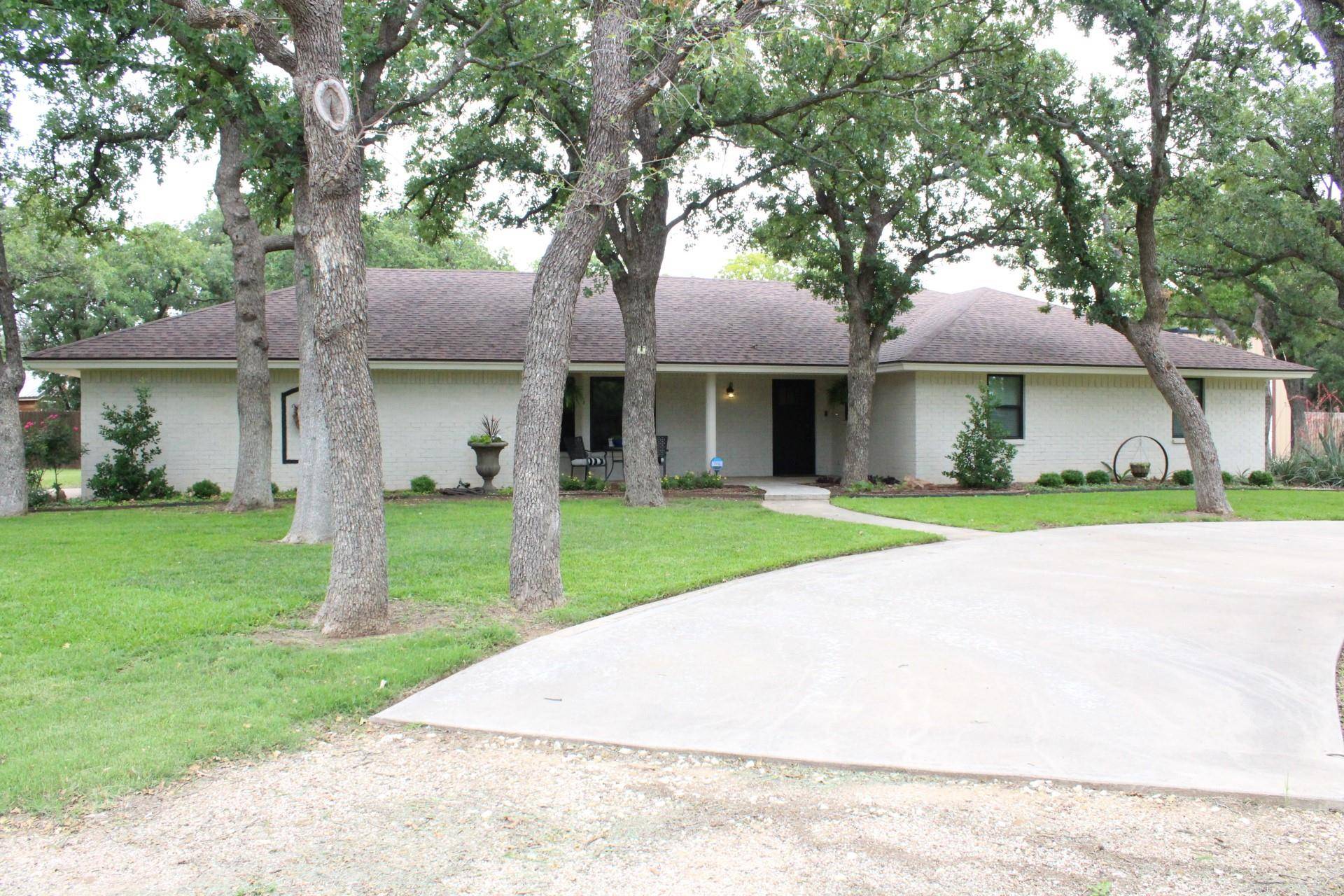 Clyde, TX 79510,1701 Castle Drive