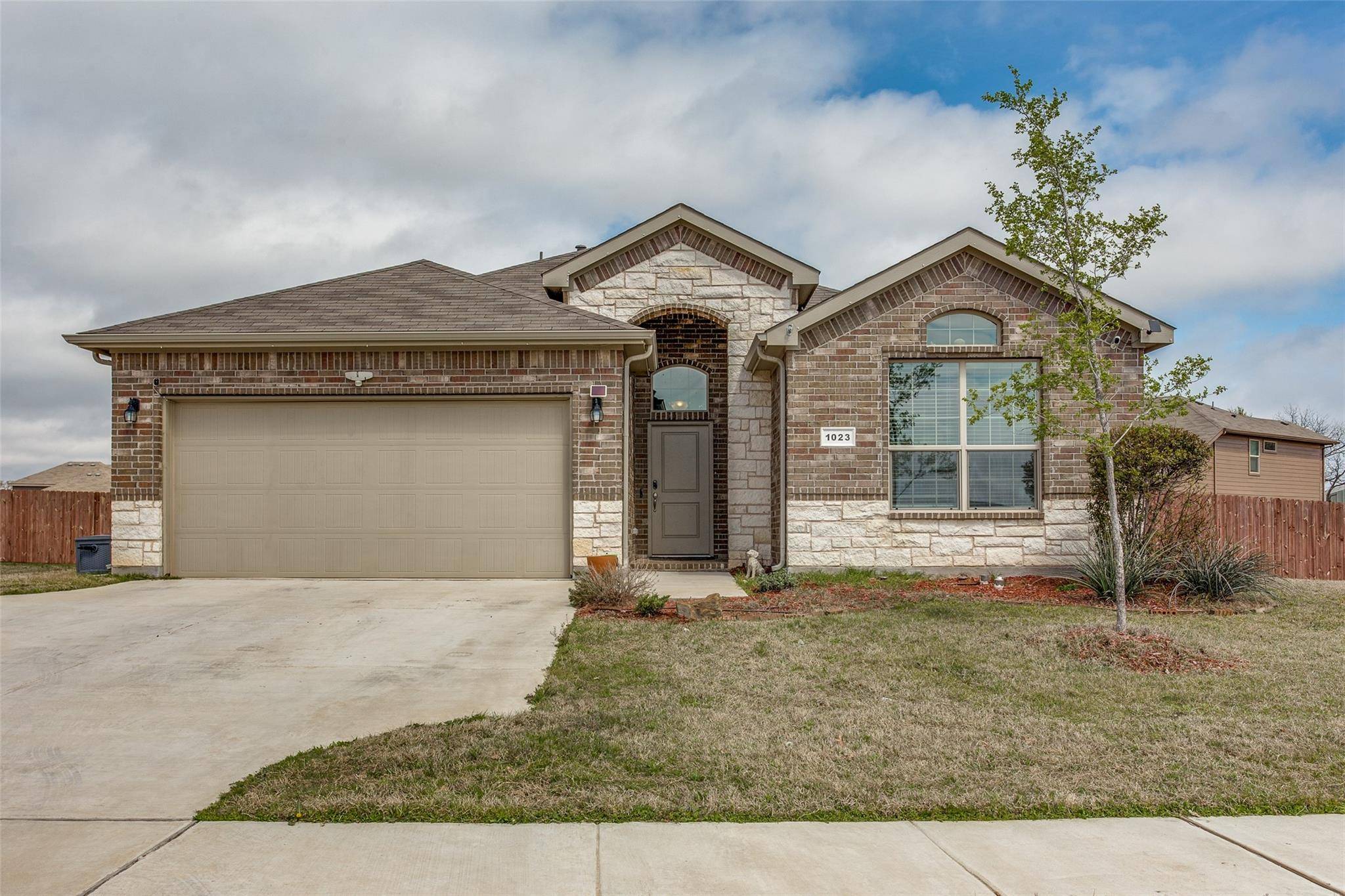 Azle, TX 76020,1023 Harbor Drive S